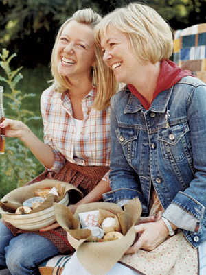 women-prairie-party-ENTERT0307-de
