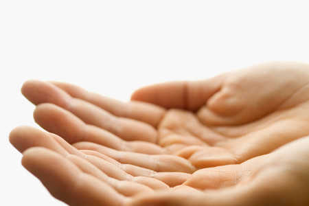 Como evitar que me suden las axilas