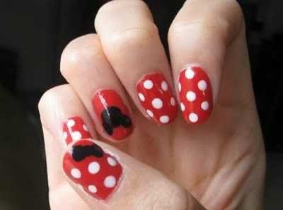 unas-puntos-polka-dots-rojo