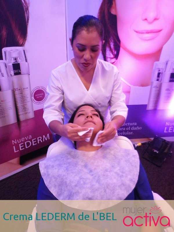 Tratamiento facial con la crema LEDERM
